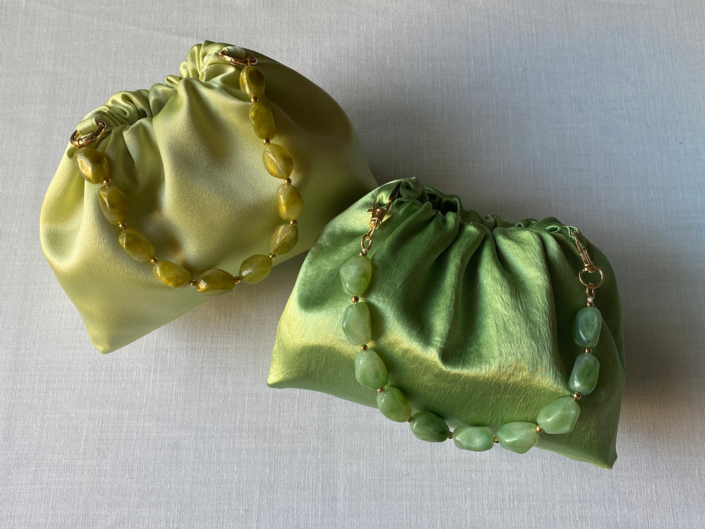 Bolso Ágata verde satinado