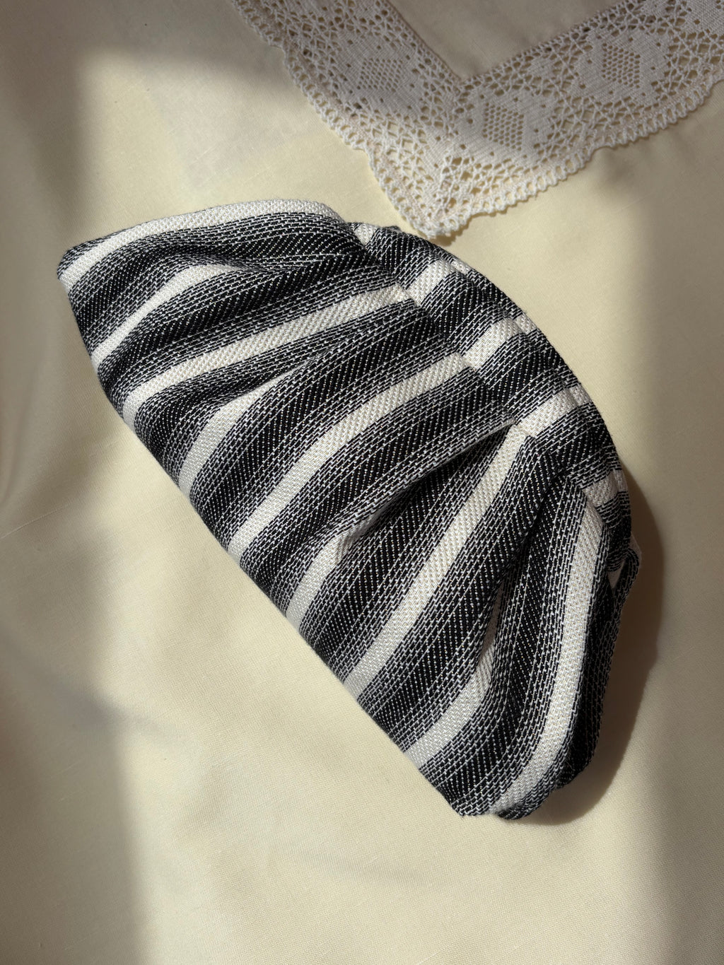 Bolso Marcela blanco y negro