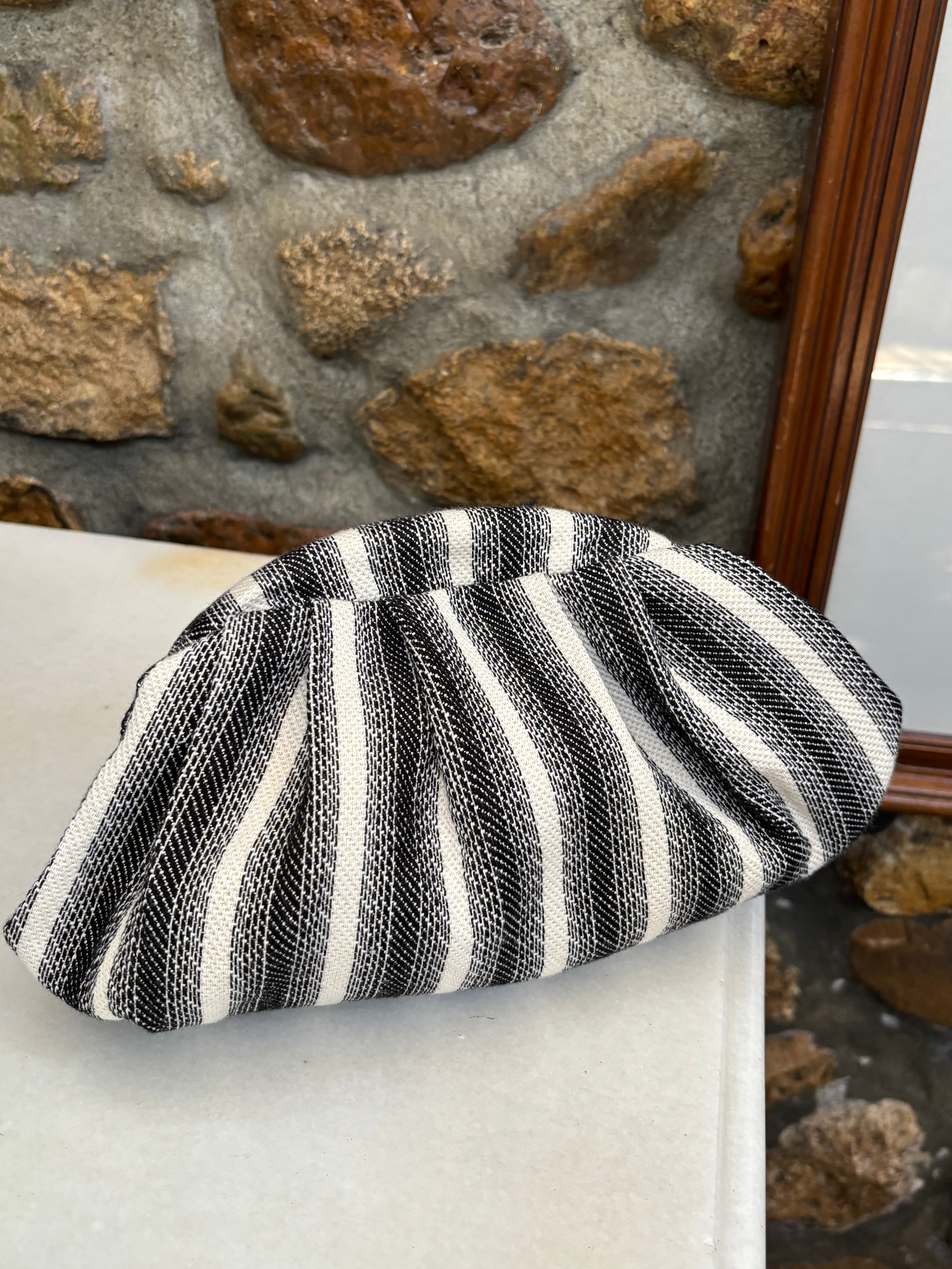 Bolso Marcela blanco y negro