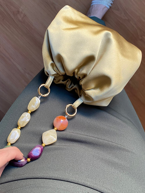 Bolso Ágata dorado satinado